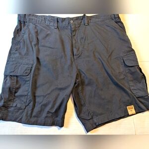 Foundry Men’s Black Cargo Shorts Size 48 BNWT